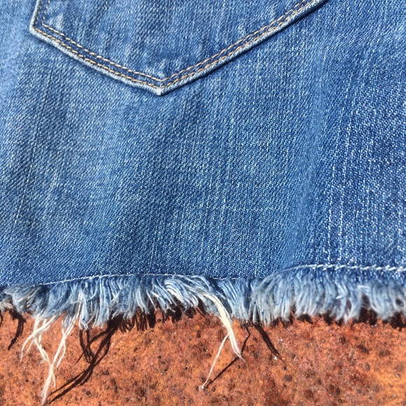 Exclusive O’NEILL Highwaisted Denim Shorts - Picture 10 of 11